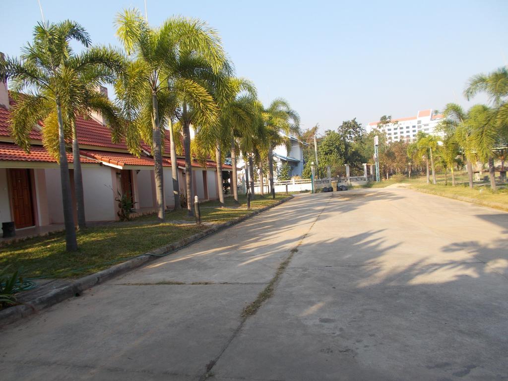 Hotel A.P.Garden Kalasin Exterior foto