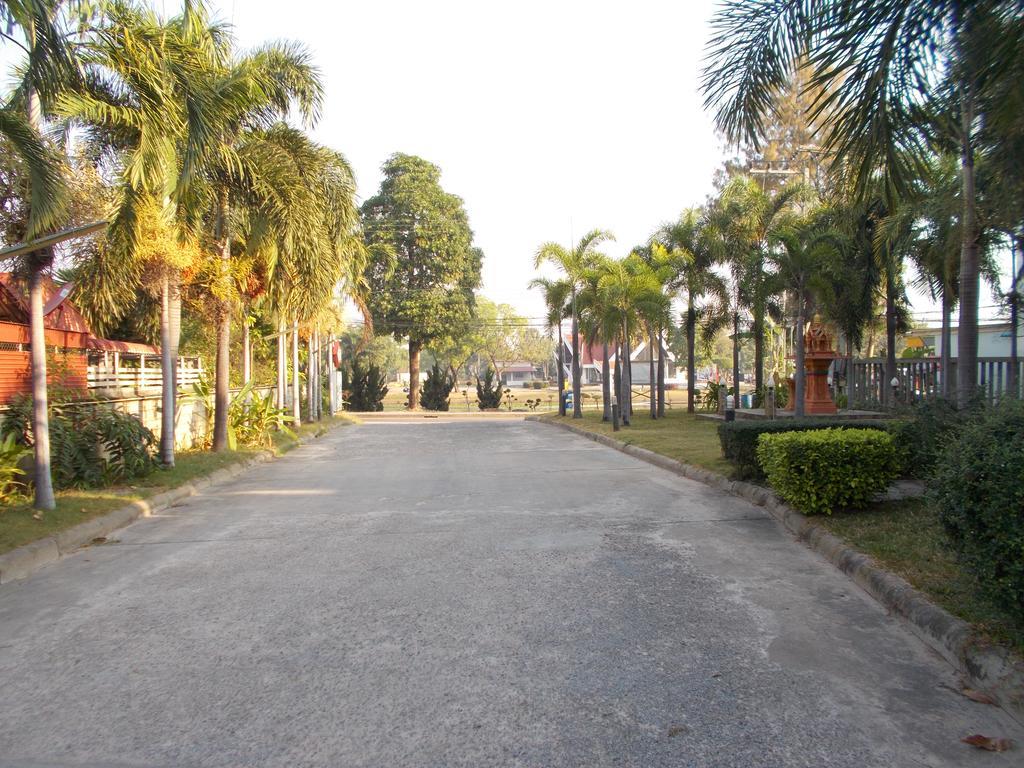 Hotel A.P.Garden Kalasin Exterior foto